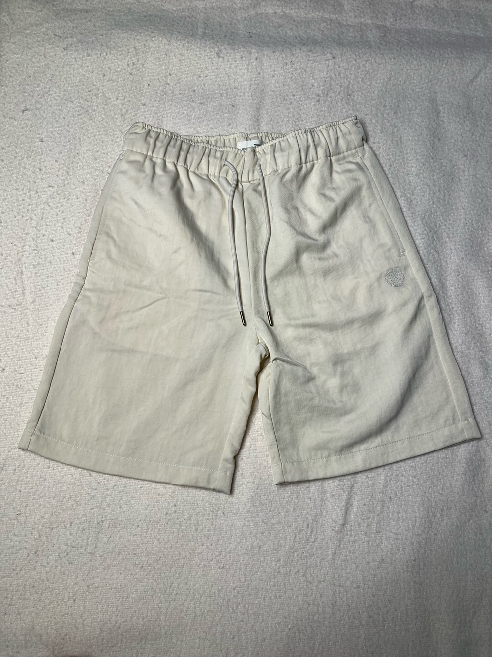 Honor The Gift Russell Westbrook NBA White Designer Nylon Shorts Mens Large L